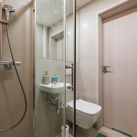 Apartamento Wola Niska Charming By Bookinghost Varsóvia